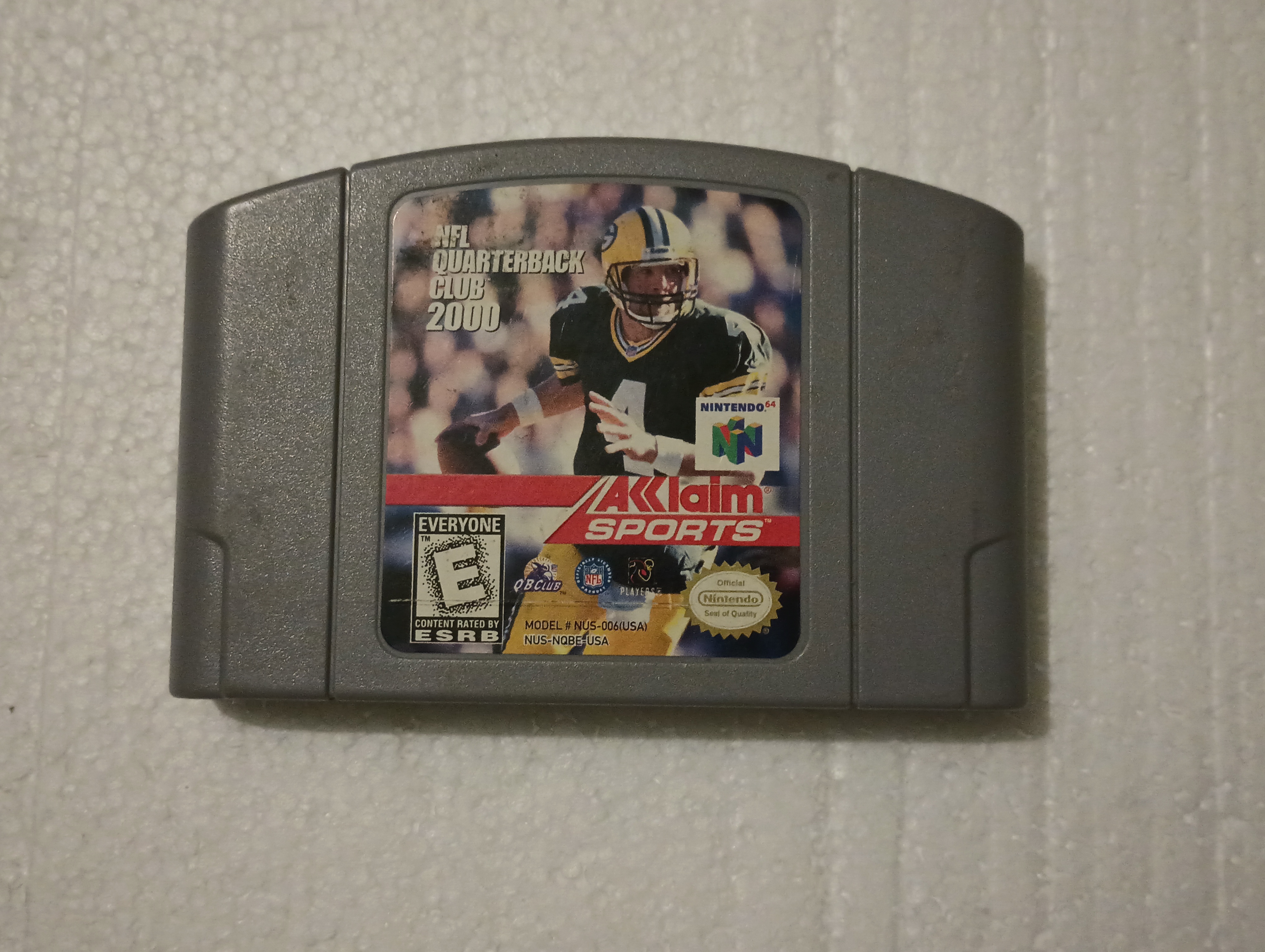 NFL Quarterback Club 2000